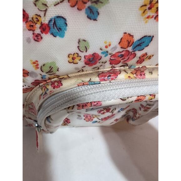 Cath Kidston Kids Mini Backpack Floral Oilcloth PVC Coated Rucksack Cream Flower - Picture 3 of 13